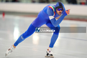 2023-12-03 - Davide Ghiotto of Italy competing on the Men's B Group 1500m during the ISU Speed Skating World Cup Stavanger on December 3, 2023 at Var Energi Arena Sormarka in Stavanger, Norway - SPEED SKATING - WORLD CUP - STAVANGER - ICE SKATING - WINTER SPORTS