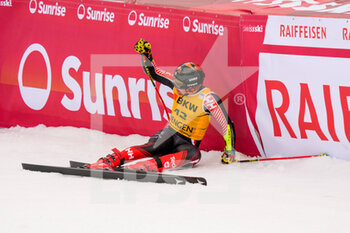 13/01/2023 - 13.01.2023, Wengen, Lauberhorn, FIS Ski World Cup: Lauberorn Super-G,  Jeffrey Read of Canada exhausted after the race - FIS SKI WORLD CUP: LAUBERORN SUPER-G - SCI ALPINO - SPORT INVERNALI