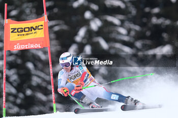 2023-12-17 - Rasmussen Windingstad (NOR) competes during the Audi FIS Alpine Ski World Cup, Men’s Giant Slalom race on Gran Risa Slope, Alta Badia on December 17, 2023, La Villa, Bozen, Italy. - AUDI FIS SKI WORLD CUP - MEN'S GIANT SLALOM - ALPINE SKIING - WINTER SPORTS