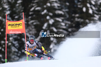 2023-12-17 - Isaiah Nelson (USA) competes during the Audi FIS Alpine Ski World Cup, Men’s Giant Slalom race on Gran Risa Slope, Alta Badia on December 17, 2023, La Villa, Bozen, Italy. - AUDI FIS SKI WORLD CUP - MEN'S GIANT SLALOM - ALPINE SKIING - WINTER SPORTS