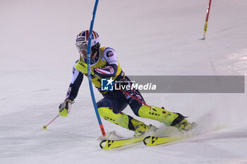 2023-12-22 - Dave Ryding (GBR) competes during the Audi FIS Alpine Ski World Cup, Men’s Slalom race on 3Tre Slope in Madonna di Campiglio on December 22, 2023, Trento, Italy. - AUDI FIS SKI WORLD CUP - MEN'S SLALOM - ALPINE SKIING - WINTER SPORTS