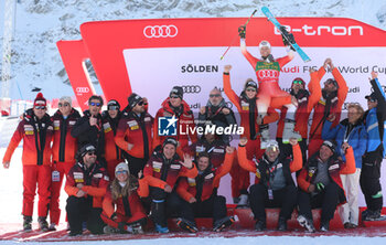 2023-10-28 - FIS Ski World Cup 2023-2024 - Women's Giant Slalom
TEAM (SUI) - WORLD CUP WOMEN'S GIANT SLALOM - ALPINE SKIING - WINTER SPORTS