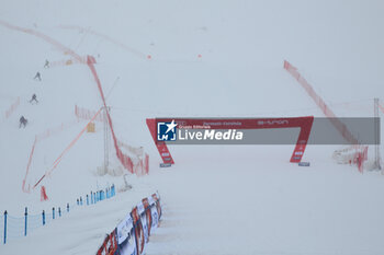 Alpine Skiing - AUDI Ski FIS World Cup - Men's Downhill - ALPINE SKIING - WINTER SPORTS