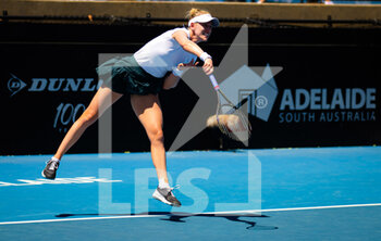 2023-01-07 - Alison Riske-Amritraj of the United States in action during the first qualifications round at the 2023 Adelaide International 2, WTA 500 tennis tournament on January 7, 2023 in Adelaide, Australia - TENNIS - WTA - 2023 ADELAIDE INTERNATIONAL 2 - INTERNATIONALS - TENNIS