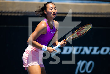2023-01-08 - Qinwen Zheng of China in action during the final qualifications round of the 2023 Adelaide International 2, WTA 500 tennis tournament on January 8, 2023 in Adelaide, Australia - TENNIS - WTA - 2023 ADELAIDE INTERNATIONAL 2 - INTERNATIONALS - TENNIS