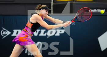 2023-01-09 - Elena Rybakina of Kazakhstan in action during the first round of the 2023 Adelaide International 2, WTA 500 tennis tournament on January 9, 2023 in Adelaide, Australia - TENNIS - WTA - 2023 ADELAIDE INTERNATIONAL 2 - INTERNATIONALS - TENNIS