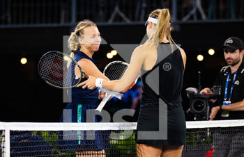 2023-01-10 - Anett Kontaveit of Estonia & Paula Badosa of Spain in action during the first round of the 2023 Adelaide International 2, WTA 500 tennis tournament on January 10, 2023 in Adelaide, Australia - TENNIS - WTA - 2023 ADELAIDE INTERNATIONAL 2 - INTERNATIONALS - TENNIS