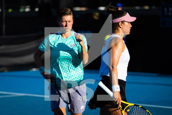 2023-01-11 - Desirae Krawczyk of the United States & Demi Schuurs of the Netherlands playing doubles at the 2023 Adelaide International 2, WTA 500 tennis tournament on January 11, 2023 in Adelaide, Australia - TENNIS - WTA - 2023 ADELAIDE INTERNATIONAL 2 - INTERNATIONALS - TENNIS