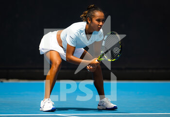 2023-01-17 - Leylah Fernandez of Canada in action during the first round of the 2023 Australian Open, Grand Slam tennis tournament on January 17, 2023 in Melbourne, Australia - TENNIS - WTA - AUSTRALIA OPEN 2023 - WEEK 1 - INTERNATIONALS - TENNIS