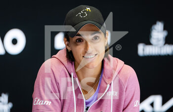 2023-01-17 - Caroline Garcia of France talks to the media after the first round of the 2023 Australian Open, Grand Slam tennis tournament on January 17, 2023 in Melbourne, Australia - TENNIS - WTA - AUSTRALIA OPEN 2023 - WEEK 1 - INTERNATIONALS - TENNIS