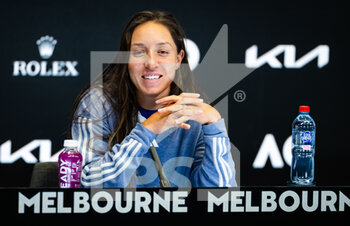2023-01-18 - Jessica Pegula of the United States talks to the media after the second round against Aliaksandra Sasnovich of Belarus at the 2023 Australian Open, Grand Slam tennis tournament on January 18, 2023 in Melbourne, Australia - TENNIS - WTA - AUSTRALIA OPEN 2023 - WEEK 1 - INTERNATIONALS - TENNIS