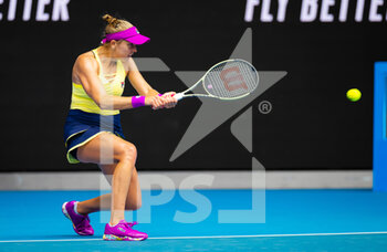 2023-01-20 - Shelby Rogers of the United States in action against Aryna Sabalenka of Belarus during the second round of the 2023 Australian Open, Grand Slam tennis tournament on January 19, 2023 in Melbourne, Australia - TENNIS - WTA - AUSTRALIA OPEN 2023 - WEEK 1 - INTERNATIONALS - TENNIS