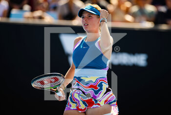 2023-01-21 - Linda Fruhvirtova of the Czech Republic in action during the third round of the 2023 Australian Open, Grand Slam tennis tournament on January 21, 2023 in Melbourne, Australia - TENNIS - WTA - AUSTRALIA OPEN 2023 - WEEK 1 - INTERNATIONALS - TENNIS