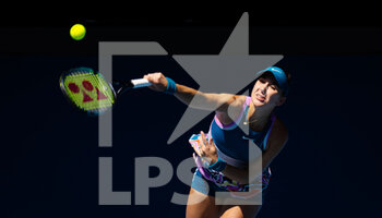 2023-01-23 - Belinda Bencic of Switzerland in action against Aryna Sabalenka of Belarus during the fourth round of the 2023 Australian Open, Grand Slam tennis tournament on January 23, 2023 in Melbourne, Australia - TENNIS - AUSTRALIA OPEN 2023 - WEEK 2 - INTERNATIONALS - TENNIS