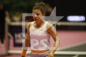 2023-02-03 - Jasmine PAOLINI of Italia during the Open 6E Sens - Metropole de Lyon, WTA 250 tennis tournament on February 3, 2023 at Palais des Sports de Gerland in Lyon, France - TENNIS - WTA - OPEN 6E SENS 2023 - INTERNATIONALS - TENNIS