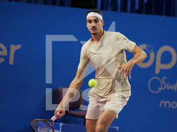 2023-02-07 - Lorenzo Sonego (ITA) in action against Benjamin Bonzi (FRA) during the Open Sud de France 2023, ATP 250 tennis tournament on February 7, 2023 at Sud de France Arena in Pérols near Montpellier, France - TENNIS - ATP - OPEN SUD DE FRANCE 2023 - INTERNATIONALS - TENNIS