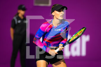 2023-02-11 - Ana Bogdan of Romania during the first round of qualifications of the 2023 Qatar Totalenergies Open, WTA 500 tennis tournament on February 11, 2023 in Doha, Qatar - TENNIS - WTA - QATAR TOTALENERGIES OPEN 2023 - INTERNATIONALS - TENNIS