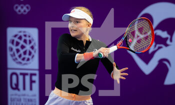 2023-02-11 - Harriet Dart of Great Britain during the first round of qualifications of the 2023 Qatar Totalenergies Open, WTA 500 tennis tournament on February 11, 2023 in Doha, Qatar - TENNIS - WTA - QATAR TOTALENERGIES OPEN 2023 - INTERNATIONALS - TENNIS