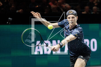 2023-02-16 - Gijs Brouwer of The Netherlands against Holger Rune of Denmark during the ABN Amro Open 2023, ATP 500 tennis tournament on February 16, 2023 in Rotterdam, Netherlands - TENNIS - ATP - ABN AMRO OPEN 2023 - INTERNATIONALS - TENNIS
