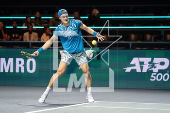 2023-02-16 - Holger Rune of Denmark against Gijs Brouwer of The Netherlands during the ABN Amro Open 2023, ATP 500 tennis tournament on February 16, 2023 in Rotterdam, Netherlands - TENNIS - ATP - ABN AMRO OPEN 2023 - INTERNATIONALS - TENNIS