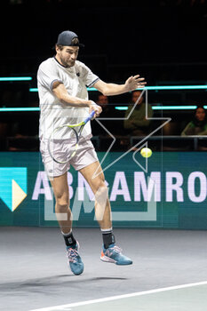 2023-02-16 - Maxime Cressy of USA in action against Alex de Minaur of Australia during the ABN Amro Open 2023, ATP 500 tennis tournament on February 16, 2023 in Rotterdam, Netherlands - TENNIS - ATP - ABN AMRO OPEN 2023 - INTERNATIONALS - TENNIS