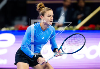 2023-02-16 - Maria Sakkari of Greece in action during the quarter-final of the 2023 Qatar Totalenergies Open, WTA 500 tennis tournament on February 16, 2023 in Doha, Qatar - TENNIS - WTA - QATAR TOTALENERGIES OPEN 2023 - INTERNATIONALS - TENNIS