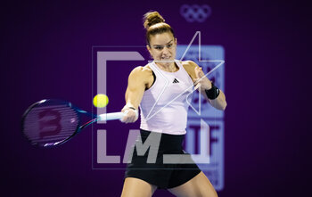 2023-02-15 - Maria Sakkari of Greece in action during the second round of the 2023 Qatar Totalenergies Open, WTA 500 tennis tournament on February 15, 2023 in Doha, Qatar - TENNIS - WTA - QATAR TOTALENERGIES OPEN 2023 - INTERNATIONALS - TENNIS