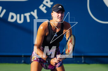 2023-02-17 - Kristina Mladenovic of France in action against Maryna Zanveska of Belgium during the first qualifications round of the 2023 Dubai Duty Free Tennis Championships WTA 1000 tennis tournament on February 17, 2023 in Dubai, UAE - TENNIS - WTA - DUBAI DUTY FREE 2023 - INTERNATIONALS - TENNIS