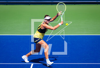 21/02/2023 - Barbora Krejcikova of the Czech Republic in action against Daria Kasatkina of Russia during the second round of the 2023 Dubai Duty Free Tennis Championships WTA 1000 tennis tournament on February 21, 2023 in Dubai, UAE - TENNIS - WTA - DUBAI DUTY FREE 2023 - INTERNAZIONALI - TENNIS