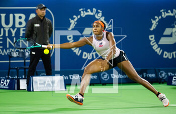 23/02/2023 - Coco Gauff of the United States in action during the quarter-final of the 2023 Dubai Duty Free Tennis Championships WTA 1000 tennis tournament on February 23, 2023 in Dubai, UAE - TENNIS - WTA - DUBAI DUTY FREE 2023 - INTERNAZIONALI - TENNIS