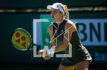 07/03/2023 - Katie Swan of Great Britain in action during the final qualifications round of the 2023 BNP Paribas Open, WTA 1000 tennis tournament on March 7, 2023 in Indian Wells, USA - TENNIS - WTA - BNP PARIBAS OPEN 2023 - INTERNAZIONALI - TENNIS