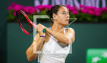 09/03/2023 - Emma Navarro of the United States in action during the first round of the 2023 BNP Paribas Open, WTA 1000 tennis tournament on March 9, 2023 in Indian Wells, USA - TENNIS - WTA - BNP PARIBAS OPEN 2023 - INTERNAZIONALI - TENNIS