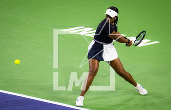 09/03/2023 - Sloane Stephens of the United States in action during the first round of the 2023 BNP Paribas Open, WTA 1000 tennis tournament on March 9, 2023 in Indian Wells, USA - TENNIS - WTA - BNP PARIBAS OPEN 2023 - INTERNAZIONALI - TENNIS