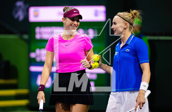 09/03/2023 - Belinda Bencic of Switzerland & Jil Teichmann of Switzerland playing doubles at the 2023 BNP Paribas Open, WTA 1000 tennis tournament on March 9, 2023 in Indian Wells, USA - TENNIS - WTA - BNP PARIBAS OPEN 2023 - INTERNAZIONALI - TENNIS