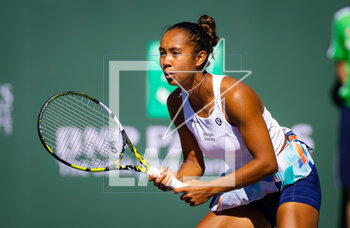 13/03/2023 - Leylah Fernandez of Canada in action during the third round of the 2023 BNP Paribas Open, WTA 1000 tennis tournament on March 13, 2023 in Indian Wells, USA - TENNIS - WTA - BNP PARIBAS OPEN 2023 - INTERNAZIONALI - TENNIS