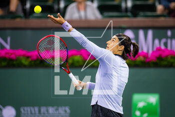 14/03/2023 - Caroline Garcia of France in action against Sorana Cirstea of Romania during the fourth round of the 2023 BNP Paribas Open, WTA 1000 tennis tournament on March 14, 2023 in Indian Wells, USA - TENNIS - WTA - BNP PARIBAS OPEN 2023 - INTERNAZIONALI - TENNIS