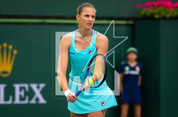 14/03/2023 - Karolina Pliskova of the Czech Republic in action against Maria Sakkari of Greece during the fourth round of the 2023 BNP Paribas Open, WTA 1000 tennis tournament on March 14, 2023 in Indian Wells, USA - TENNIS - WTA - BNP PARIBAS OPEN 2023 - INTERNAZIONALI - TENNIS