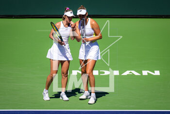 16/03/2023 - Storm Hunter of Australia & Elise Mertens of Belgium in action during the doubles quarter-final of the 2023 BNP Paribas Open, WTA 1000 tennis tournament on March 16, 2023 in Indian Wells, USA - TENNIS - WTA - BNP PARIBAS OPEN 2023 - INTERNAZIONALI - TENNIS