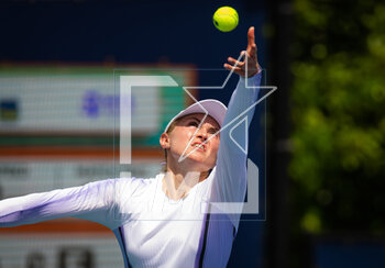 2023-03-24 - Aliaksandra Sasnovich of Belarus in action during the second round of the 2023 Miami Open, WTA 1000 tennis tournament on March 24, 2023 in Miami, USA - TENNIS - WTA - 2023 MIAMI OPEN - INTERNATIONALS - TENNIS