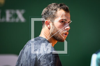 2023-04-08 - Hugo GASTON of France during the Rolex Monte-Carlo, ATP Masters 1000 tennis event on April 8, 2023 at Monte-Carlo Country Club in Roquebrune Cap Martin, France - TENNIS - ROLEX MONTE CARLO MASTERS 2023 - INTERNATIONALS - TENNIS