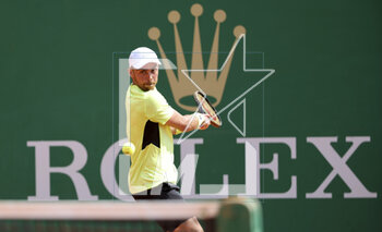 2023-04-10 - Benjamin Bonzi of France during day 2 of the Rolex Monte-Carlo Masters 2023, an ATP Masters 1000 tennis event on April 10, 2023 at Monte-Carlo Country Club in Roquebrune Cap Martin, France - TENNIS - ROLEX MONTE CARLO MASTERS 2023 - INTERNATIONALS - TENNIS