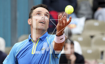 2023-04-10 - Roberto Bautista-Agut of Spain during day 2 of the Rolex Monte-Carlo Masters 2023, an ATP Masters 1000 tennis event on April 10, 2023 at Monte-Carlo Country Club in Roquebrune Cap Martin, France - TENNIS - ROLEX MONTE CARLO MASTERS 2023 - INTERNATIONALS - TENNIS
