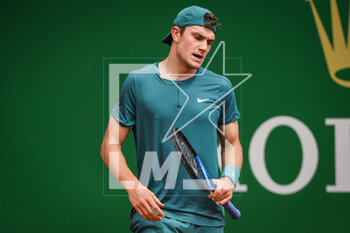 2023-04-10 - Jack DRAPER of Great Britain looks dejected during the Rolex Monte-Carlo, ATP Masters 1000 tennis event on April 10, 2023 at Monte-Carlo Country Club in Roquebrune Cap Martin, France - TENNIS - ROLEX MONTE CARLO MASTERS 2023 - INTERNATIONALS - TENNIS