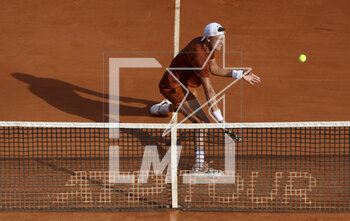 2023-04-12 - Holger Rune of Denmark during day 4 of the Rolex Monte-Carlo Masters 2023, an ATP Masters 1000 tennis event on April 12, 2023 at Monte-Carlo Country Club in Roquebrune Cap Martin, France - TENNIS - ROLEX MONTE CARLO MASTERS 2023 - INTERNATIONALS - TENNIS