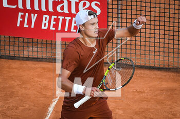2023-04-12 - Holger RUNE of Denmark celebrates his victory during the Rolex Monte-Carlo, ATP Masters 1000 tennis event on April 12, 2023 at Monte-Carlo Country Club in Roquebrune Cap Martin, France - TENNIS - ROLEX MONTE CARLO MASTERS 2023 - INTERNATIONALS - TENNIS