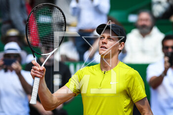 2023-04-13 - Jannik SINNER of Italia celebrates his victory during the Rolex Monte-Carlo, ATP Masters 1000 tennis event on April 13, 2023 at Monte-Carlo Country Club in Roquebrune Cap Martin, France - TENNIS - ROLEX MONTE CARLO MASTERS 2023 - INTERNATIONALS - TENNIS
