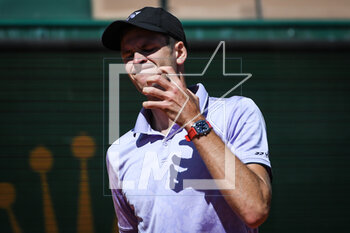 2023-04-13 - Hubert HURKACZ of Poland during the Rolex Monte-Carlo, ATP Masters 1000 tennis event on April 13, 2023 at Monte-Carlo Country Club in Roquebrune Cap Martin, France - TENNIS - ROLEX MONTE CARLO MASTERS 2023 - INTERNATIONALS - TENNIS