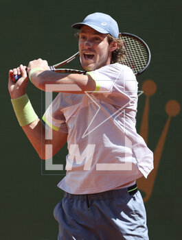 2023-04-13 - Nicolas Jarry of Chile during day 5 of the Rolex Monte-Carlo Masters 2023, an ATP Masters 1000 tennis event on April 13, 2023 at Monte-Carlo Country Club in Roquebrune Cap Martin, France - TENNIS - ROLEX MONTE CARLO MASTERS 2023 - INTERNATIONALS - TENNIS