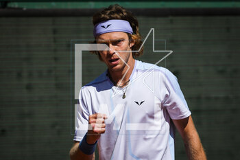 2023-04-14 - Andrey RUBLEV of Russia celebrates his point during the Rolex Monte-Carlo, ATP Masters 1000 tennis event on April 14, 2023 at Monte-Carlo Country Club in Roquebrune Cap Martin, France - TENNIS - ROLEX MONTE CARLO MASTERS 2023 - INTERNATIONALS - TENNIS