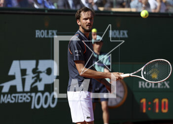 2023-04-14 - Daniil Medvedev of Russia during day 6 of the Rolex Monte-Carlo Masters 2023, an ATP Masters 1000 tennis event on April 14, 2023 at Monte-Carlo Country Club in Roquebrune Cap Martin, France - TENNIS - ROLEX MONTE CARLO MASTERS 2023 - INTERNATIONALS - TENNIS